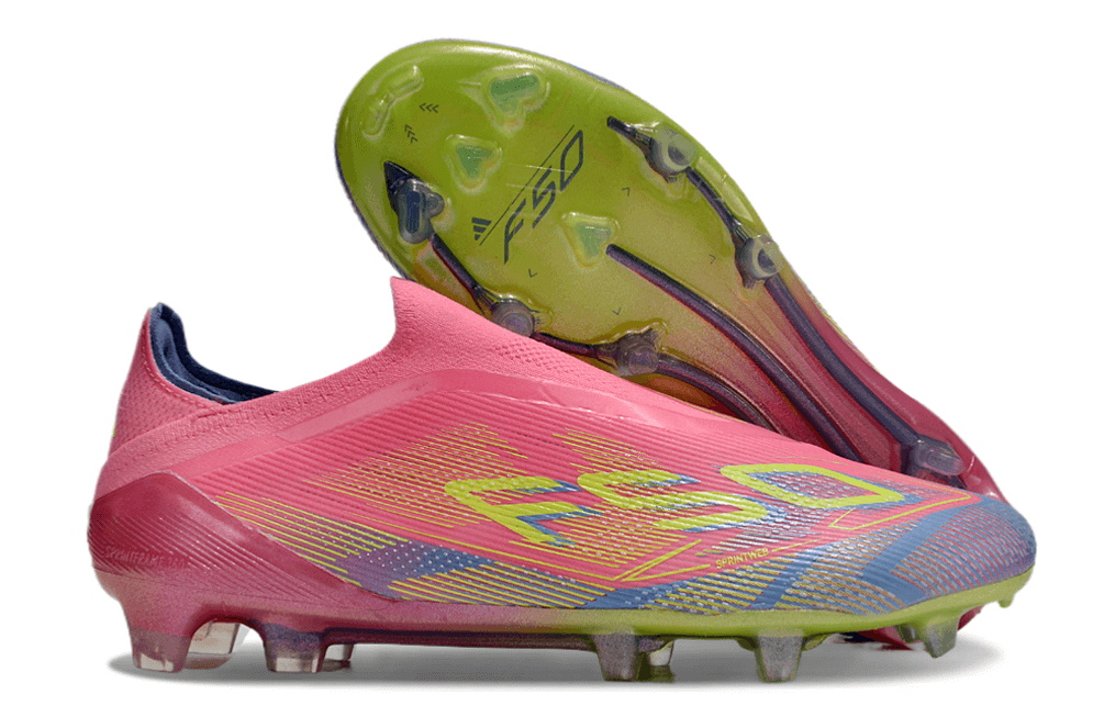 Chuteira Adidas F50 LL FG Rosa em destaque, ideal para desempenho no futebol com tecnologia de ponta.