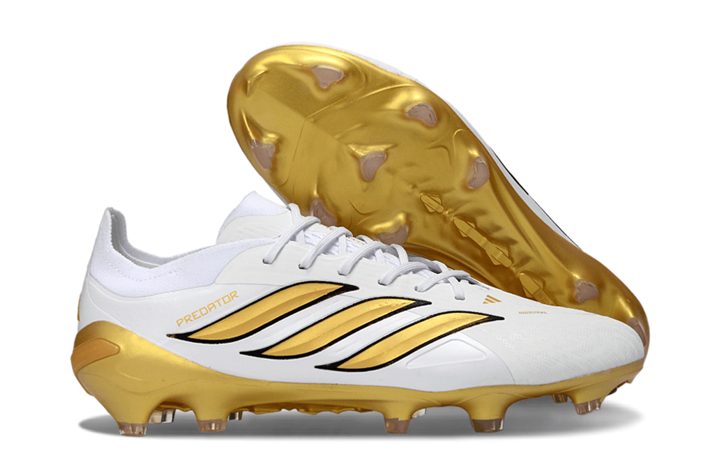 Chuteira Adidas Predator Elite FG 26 - "Finishers Steel" - Branca e Dourada com design elegante e tecnologia avançada.