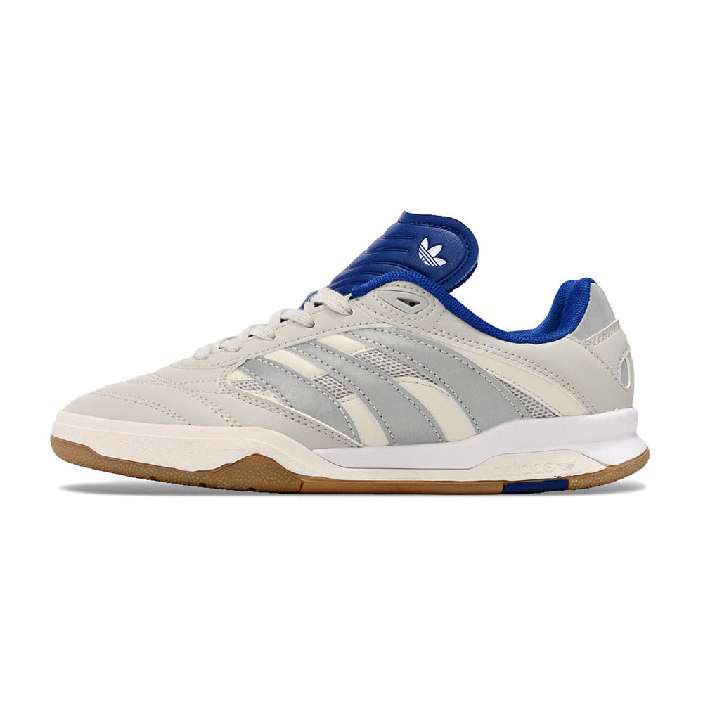 Chuteira Futsal Adidas Copa Mundial IC Branca e Azul destacando design moderno e performance para futsal.