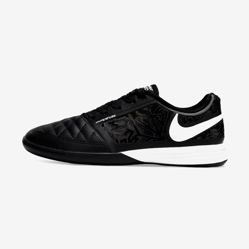 Chuteira Futsal Nike Lunar Gato IC - Preta e Branca com design preto e branco, ideal para quadras indoor.