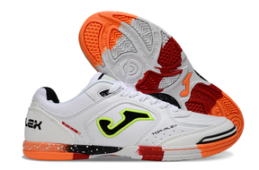 Chuteira Futsal Joma Top Flex Rebound IC Branca e Laranja com tecnologia de amortecimento e design vibrante.