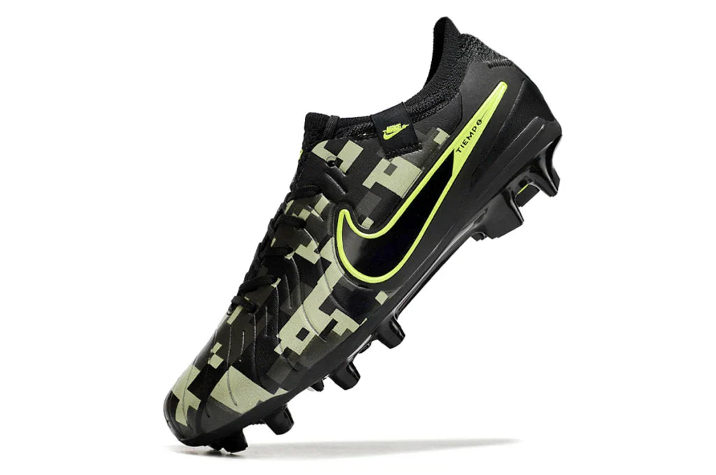 Chuteira Nike Tiempo Legend 10 FG - Preto e Verde