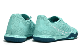 Chuteira Futsal Nike React Gato IC - Azul Oceano vista traseira destacando design e tecnologia.