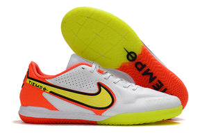Chuteira Futsal Nike Tiempo Legend 9 Elite IC em cores vibrantes, ideal para jogos em quadra.