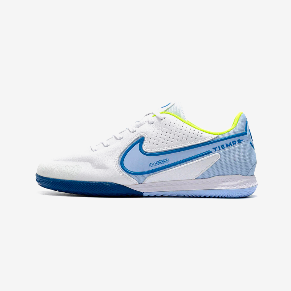 Chuteira Futsal Nike Tiempo Legend 9 Elite IC, ideal para desempenho em quadra e conforto durante os jogos.