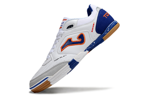 Chuteira Futsal Joma Top Flex Rebound IC Branca e Azul, design moderno e tecnologia para desempenho no jogo.