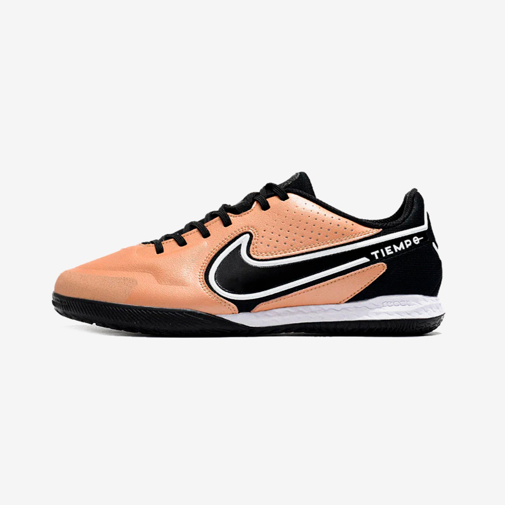 Chuteira Futsal Nike Tiempo Legend 9 Elite IC Laranja, ideal para jogos em quadra