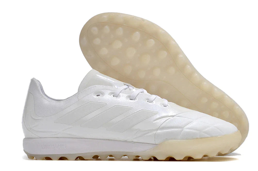 Chuteira Adidas Copa Pure.1 TF