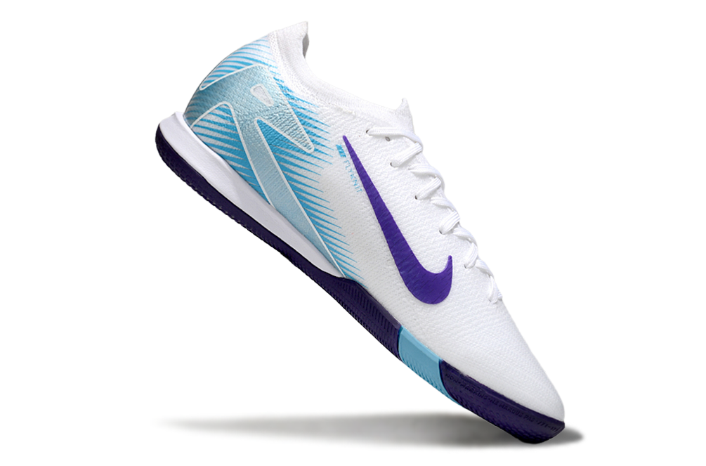 Chuteira Futsal Nike Mercurial Air Zoom Vapor 16 IC - Branca e Azul em destaque com design aéreo e cores vibrantes.