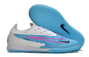 Chuteira Futsal Nike Gripknit Phantom GX Elite IC com design azul e sola clara.