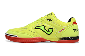 Chuteira Futsal Joma Top Flex Rebound IC Amarela com design moderno e vibrante para alta performance em quadra.