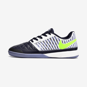 Chuteira Futsal Nike Lunar Gato IC na cor azul, branca e verde - design esportivo e moderno.