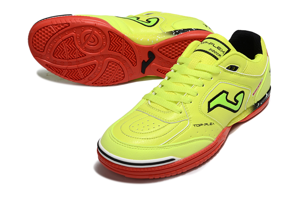 Chuteira Futsal Joma Top Flex Rebound IC Amarela com design vibrante e sola vermelha, ideal para jogos de futsal.