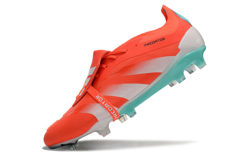Chuteira Adidas Predator Elite Tongue FG - Laranja e Ciano em destaque com design modernizado e clínico.