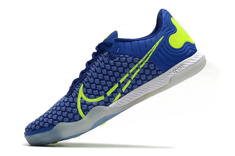 Chuteira Futsal Nike React Gato IC na cor azul e amarela para desempenho em quadra.