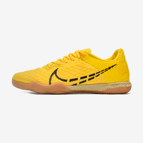 Chuteira Futsal Nike React Gato IC - Amarela lateral com acabamento amarelo e detalhes pretos.