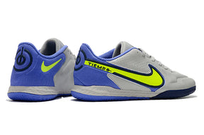 Chuteira Futsal Nike Tiempo Legend 9 Elite IC em cores cinza e azul, perfeita para jogos indoor.