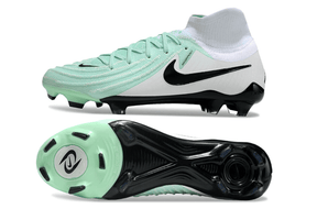 Chuteira Nike Phantom Luna Elite NU FG Branca, Verde e Preto mostrando lateral e sola.