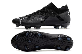 Chuteira Puma Future FTR FG Preto vista lateral e inferior, ideal para o futebol em campo.