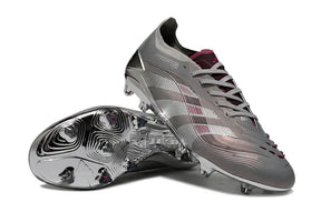 Adidas Predator Elite Bellingham FG - Prata, chuteiras grey e roxas com detalhes em prateado.