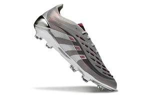 Adidas Predator Elite Bellingham FG - Prata, chuteira de futebol prateada com design aerodinâmico.