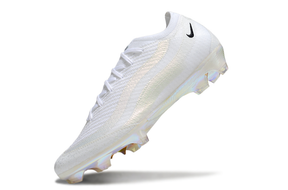 Chuteira Nike Mercurial Air Max 95 Elite FG - Branca e Laranja, design leve e moderno, ideal para campo.