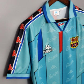Camisa Barcelona third Retro 96/97, detalhe do design e logotipo Kappa, coleção de esportes.
