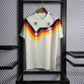 Camisola Alemanha home 1990 Retro com design icônico e cores tradicionais da bandeira alemã