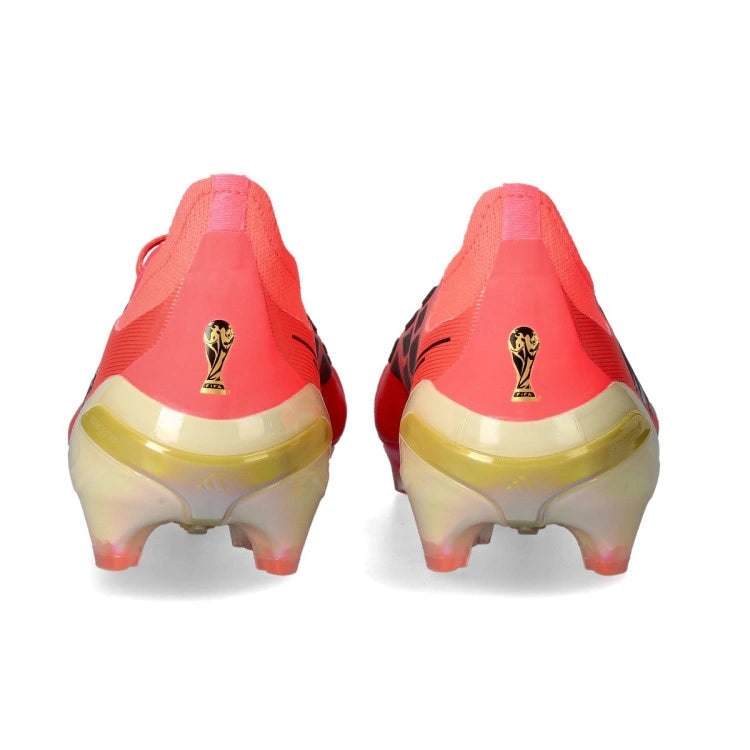 Chuteira Adidas Predator L Elite FG - Road To Glory Pack