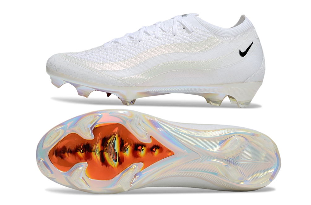 Chuteira Nike Mercurial Air Max 95 Elite FG - Branca e Laranja, detalhes da sola e parte superior.