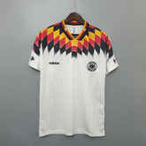 Camisola Alemanha Home 1994 Retro com design icônico em cores da bandeira da Alemanha, da marca Adidas.