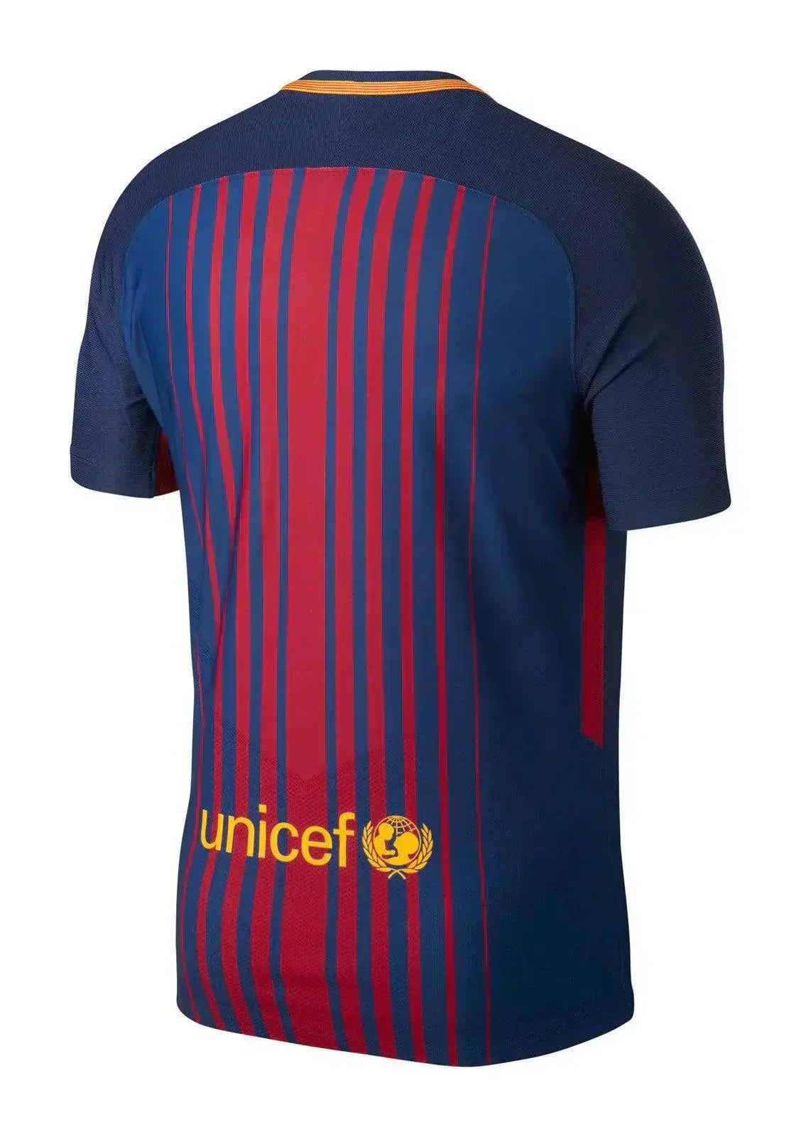 A Barcelona Home Retro 17/18 OLYMPIC STORE destaca-se pela sua qualidade de confeção e atenção aos pormenores.