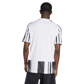 Camisola Juventus Home 2025/26 vista traseira com detalhe em preto e branco