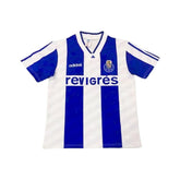 Camisola Retro FC Porto Principal 94/95 com listras azuis e brancas, logo da equipe e marca Adidas.