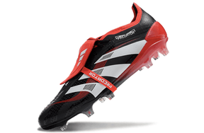 Chuteira Adidas 25 Predator Elite Tongue FG com design clássico e tecnologia avançada para desempenho em campo.