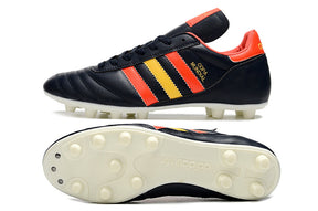 Chuteira Adidas Copa Mundial FG Preta, Vermelha e Amarela com design icônico e tecnologia de desempenho.