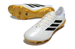 Chuteira Adidas Copa Pure III Elite FG - Branca e Dourada com sola FG e design elegante