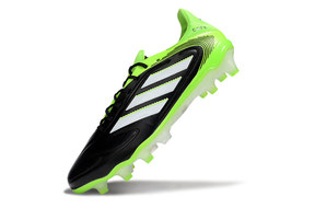 Chuteira Adidas Copa Pure III Elite FG - Preto e Amarelo com design inovador em preto e verde.