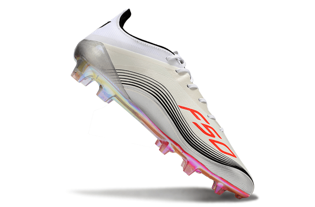 Chuteira Adidas F50 Elite FG Messi - Branca, calçado leve com tecnologia Speedframe para desempenho em campo.