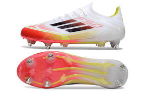 Chuteira Adidas F50 Elite SG - Branco e Laranja - design vibrante com sola adaptada para campos molhados