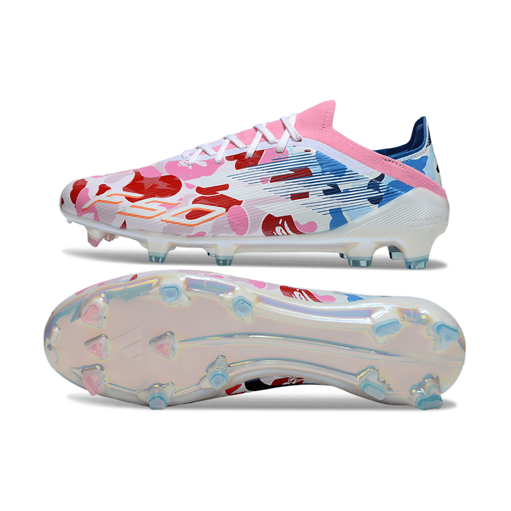 Chuteira Adidas F50 FG Elite Ed. "Bape" com design camuflado e solado em destaque.