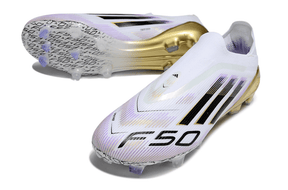 Chuteira Adidas F50 FG Elite Dourada com detalhes em dourado e preto, ideal para desempenho em campo.