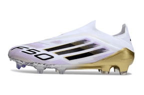 Chuteira Adidas F50 FG Elite Dourada com design estiloso e tecnologia avançada para desempenho em campo.