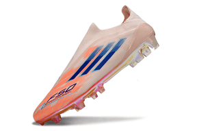 Chuteira Adidas F50 FG Elite Laranja com design moderno e tecnologia para desempenho em campo.