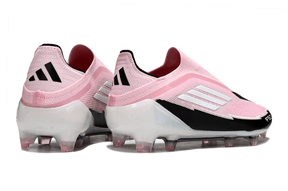 Chuteira Adidas F50 FG Elite Cinza e Preta, modelo esportivo para futebol, cor pink e preto.