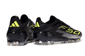 Chuteira Adidas F50 FG Elite Preta e Amarela com design moderno e tecnologia avançada para desempenho em campo.