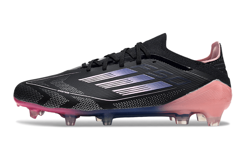 Chuteira Adidas F50 FG Elite Preta e Azul com design moderno e funcional para desempenho em campo.