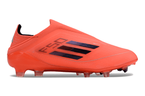 Chuteira Adidas F50 LL FG - Laranja e Preta com design moderno e ajuste confortável, ideal para desempenho em campo.
