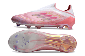 Chuteira Adidas F50 LL YAMAL FG - Rosa, vista lateral e inferior destacando o design inovador e a construção leve.