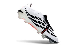 Chuteira Adidas Predator Elite FG 26 - Branca, Preta e Vermelha em ângulo lateral, evidenciando design e tecnologia.